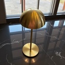 Tischlampe rund, gold H: 22cm wiederaufladbar