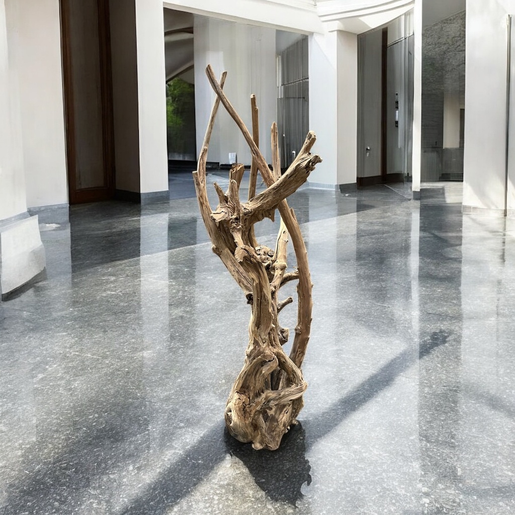 Wurzel aus Teakholz / Größe: ca. 70x50x155 cm