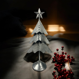 [A1015] Tannenbaum aus Metall silber H: 47cm B: 23cm